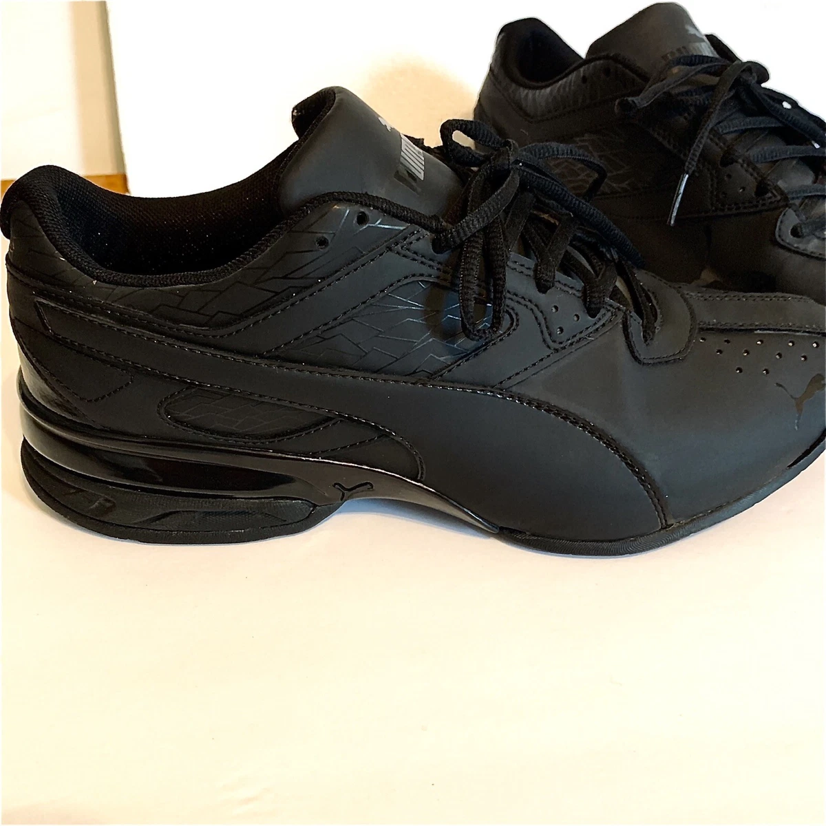 Tazon 6 fracture store men's running shoes