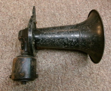 1915 1920 Era Vintage Klaxon 20 Horn Original Franklin Locomobile Stearns Knight 1915 1920 Era Vintage Klaxon 20 Horn Original Franklin Locomobile Stearns Knight
