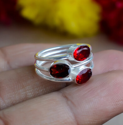 Red Garnet Cut Man Made Gemstone Handmade 925 Sterling Silver 3 Stone Ring-x302
