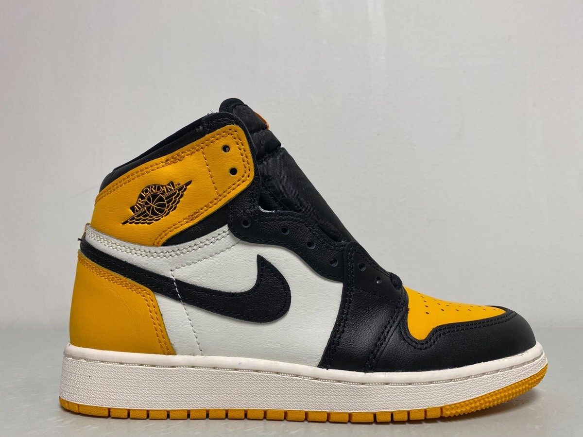 Nike Air Jordan 1 Retro High OG GS Taxi Yellow ToeSize 6.5 Nike Air Jordan 1 Retro High OG GS Taxi Yellow ToeSize 6.5