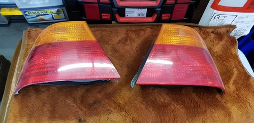 BMW E46 LIMOUSINE COUPE RÜCKLICHTER RÜCKLEUCHTEN BMW 836 725 8364726 links recht