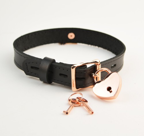 Leather Collar Kitten Handcrafed Leather Black and Rose Gold Custom Engraving - Picture 2 of 4