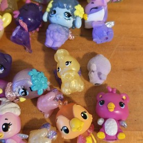Hatchimals Lot of 32 Assorted Figures A Few Minis