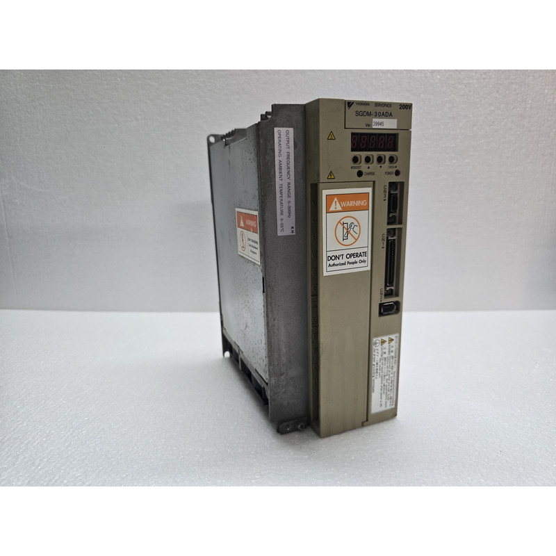 Yaskawa SGDM-30ADA High-Performance Servo Amplifier Drive