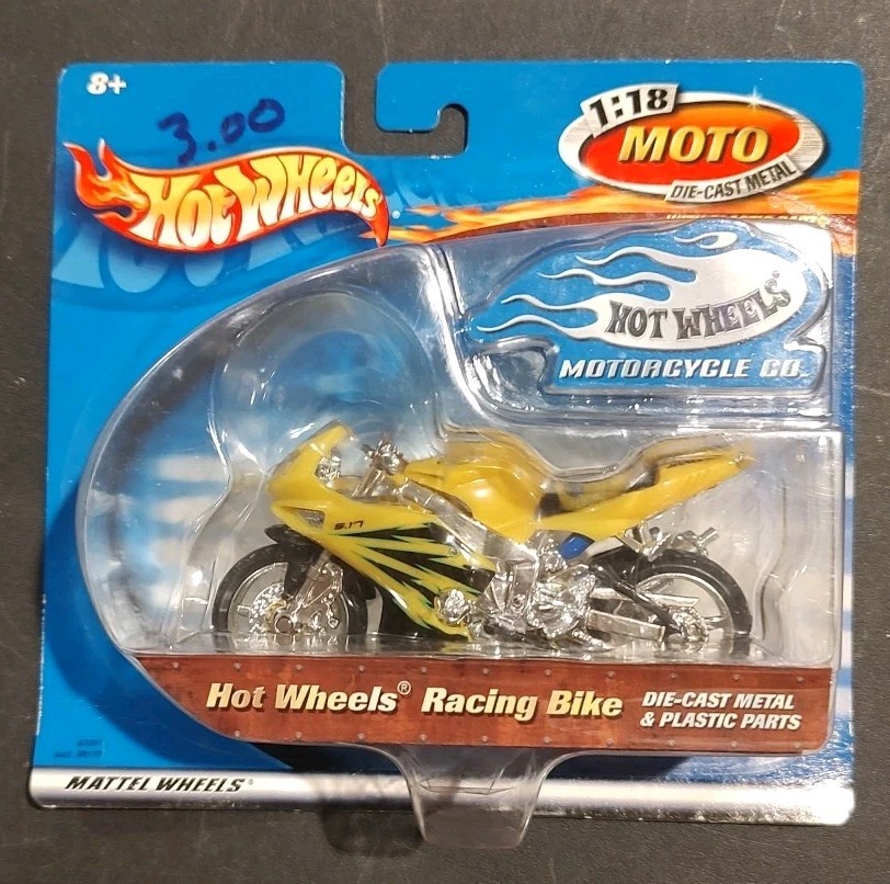 2001 Hot Wheels 1:18 Racing Bike Die-Cast Metal New On Card 88170