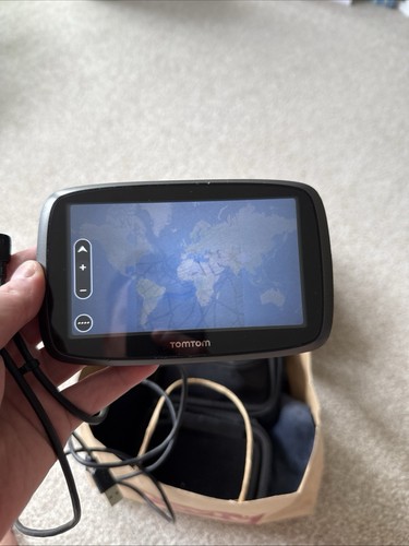 TomTom G0 500 with Latest Full Europe Map Updates. Lifetime update