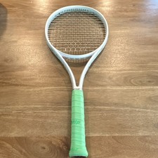 Wilson Shift V1, 99 PRO, 99 in head size, grip size 4 3/8 grip 3 , 11.1 oz