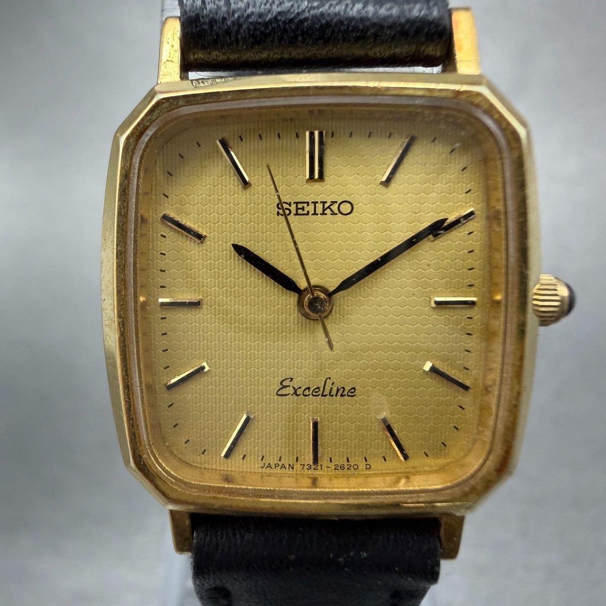 SEIKO Exceline 14KGP レディース Seiko Exceline Tank Watch Women 20mm Champagne Dial Gold Tone 7321