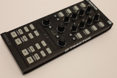 Native Instruments Traktor Kontrol X1 MK2