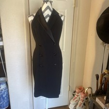 Maggie London little black dress size 4. This is the most versatile dress .
