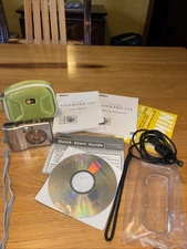 Nikon COOLPIX L12 7.1MP Digital Camera Matte silver Tested Works Case &  SD