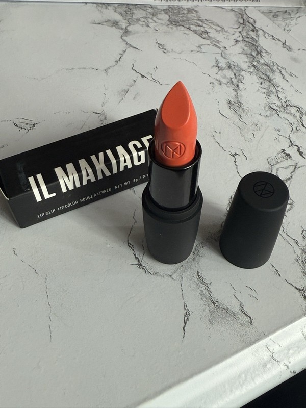 Il Makiage  Lip Color MIAMI BEACH Full Size NIB 