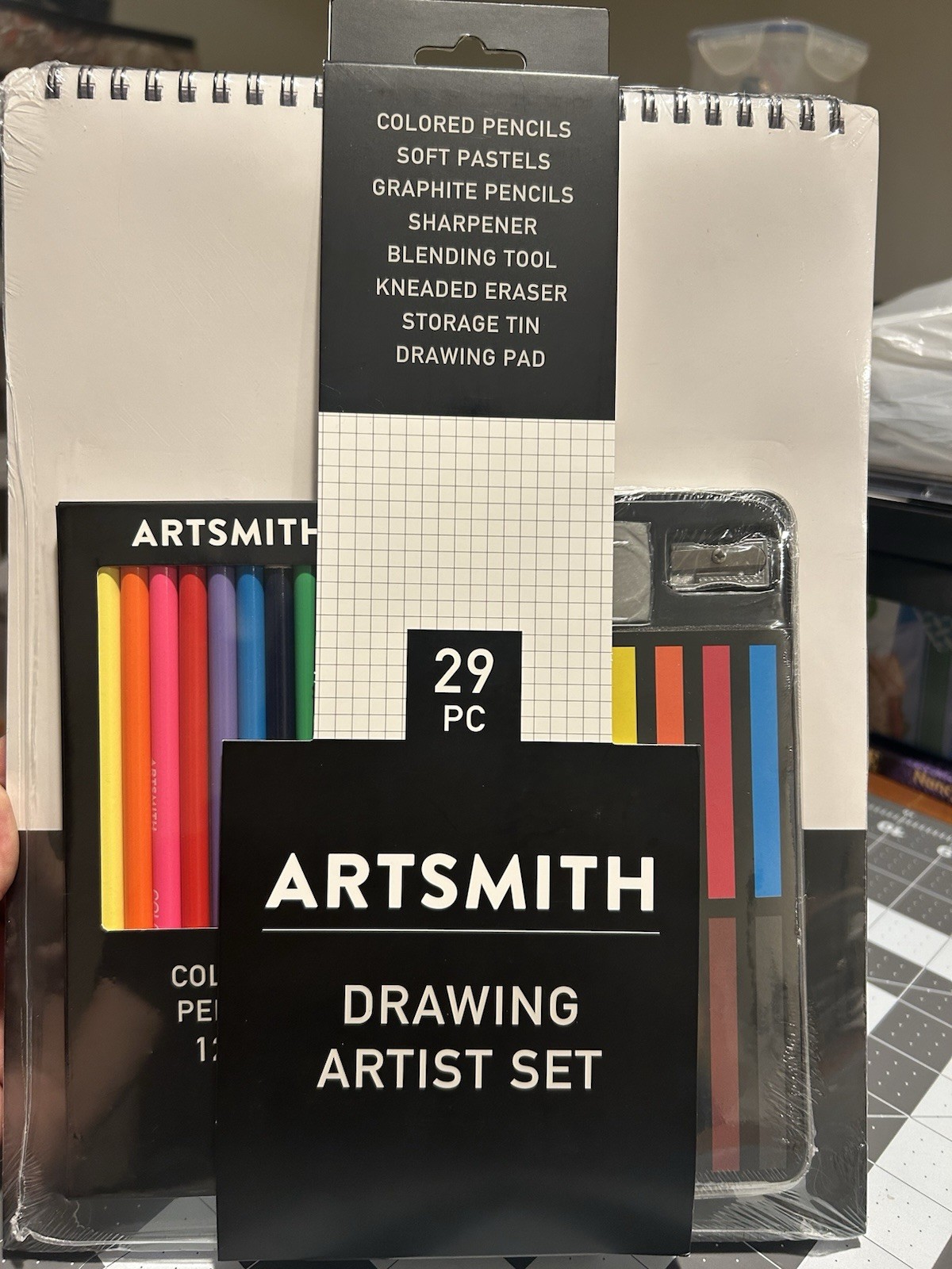 Artsmith 29 Pc Artist Drawing Set New art paper colored penc