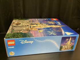 NIB~WALT DISNEY WORLD CASTLE~LEGO 71040~Mickey Minnie Donald Tinkerbell~16+