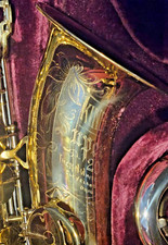 king super 20 tenor saxophone ser.  273502 ca. 1945