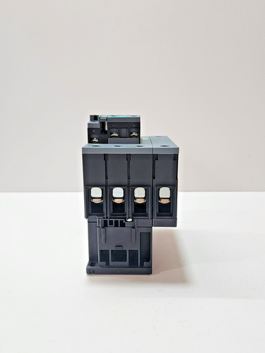 SIEMENS 3RT2337-1AP00 POWER CONTACTOR - Picture 4 of 7