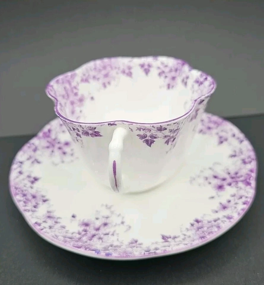 Антикварная чайная чашка и блюдце Shelley — «Изящная розовато-лиловая» — тонкий костяной фарфор - Изображение 2 из 4