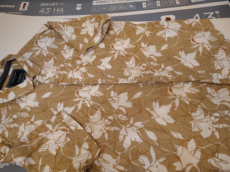 Nickel and Iron Mens Short Sleeve Hawaiian Shirt XLarge