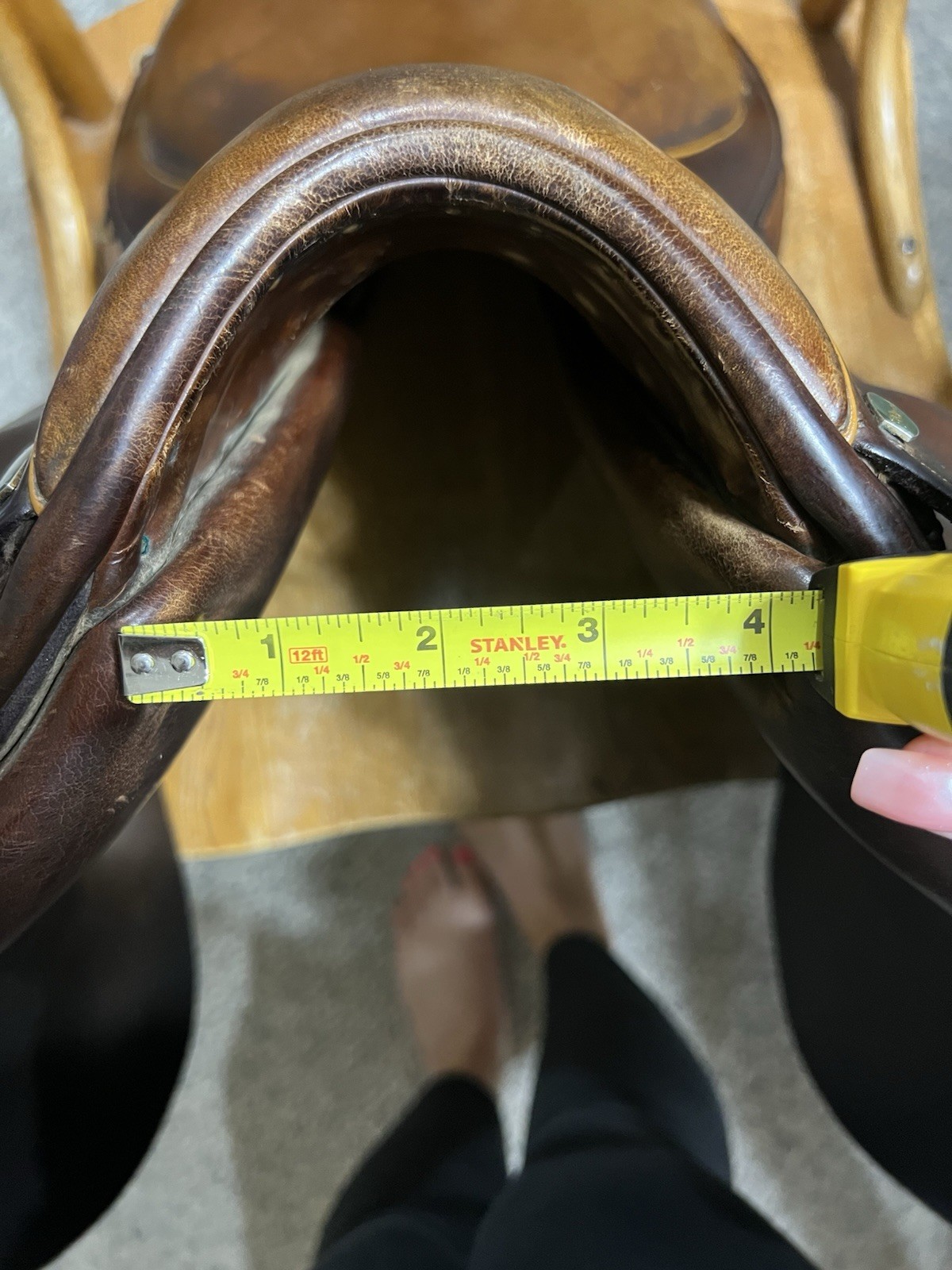 Beval LTD 2 English Jump Show Saddle, 17" Seat