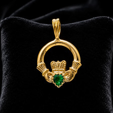 Yellow Gold Emerald Claddagh Pendant Hallmarked British Made All Chain Lengths