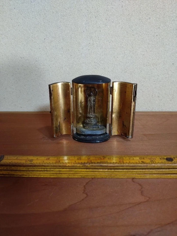 Estatua japonesa vintage de cobre Jizo Bodhisattva H2,3 pulgadas con Zushi H3,5 x 2,1 x 1,4 pulgadas FS Foto 2 de 4