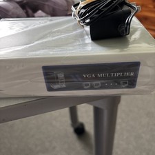 SVGA VGA XGA Splitter Amplifier Multiplier 2-Way Powered 400MHz