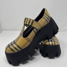 Circus by Sam Edelman Women's Loafers With Gold Detail Size 7