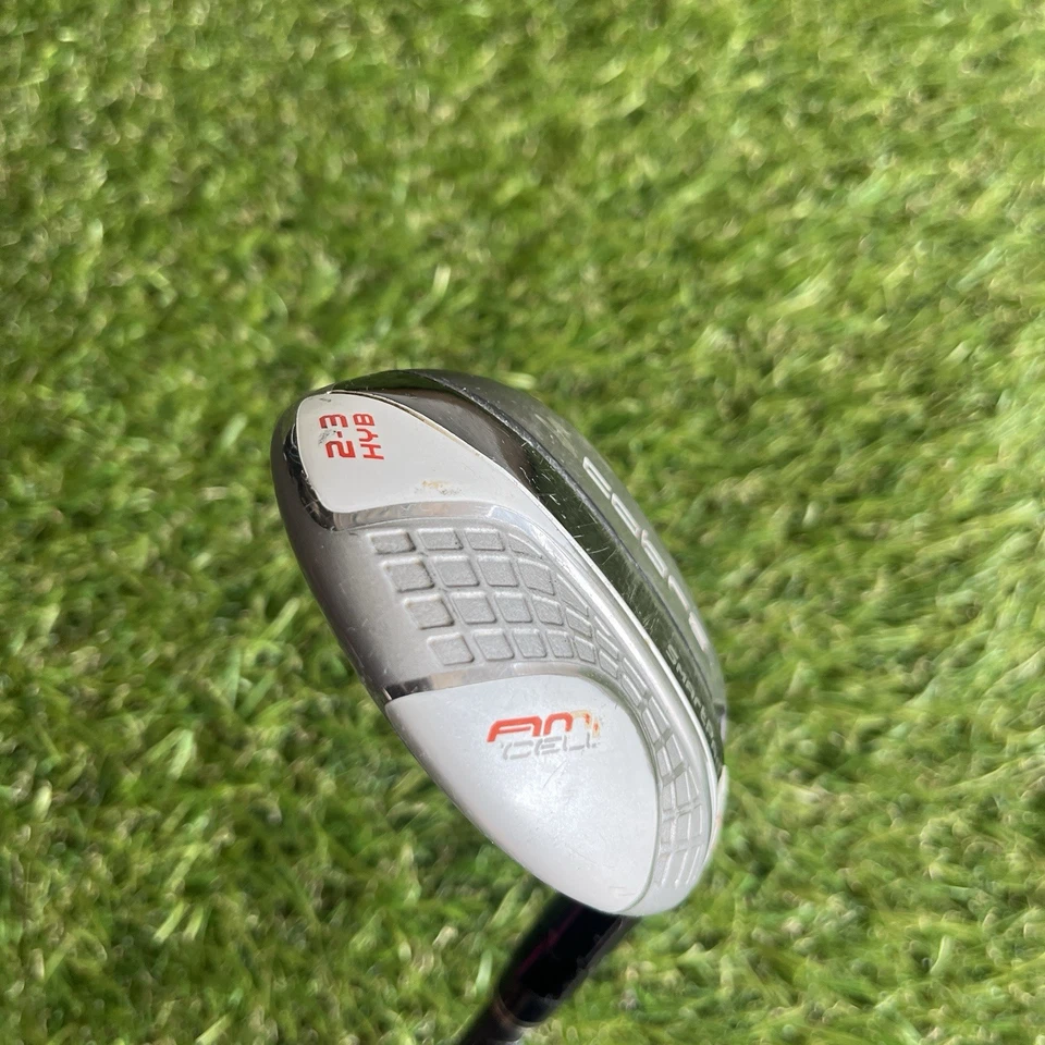 Cobra AMP Cell Smartpad 2-3 Hybrid 16°-20° Stiff Flex Graphite Shaft 41" Right - Image 4 of 4