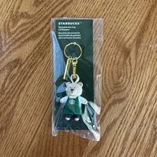 2025 STARBUCKS CHRISTMAS BEARISTA BEAR REUSABLE HOT CUP LID STOPPER GREEN