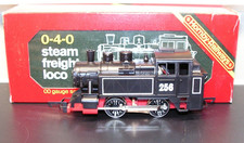 Hornby 00 R256 International Class 0-4-0 Light Freight Locomotive 256 VNMIB