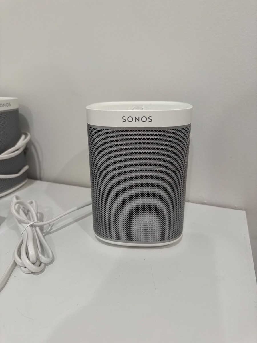 Sonos Play:1 1st Gen Wireless Speaker Pair w/ power cable