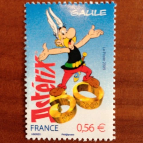 France 4425 ** Asterix in 2009