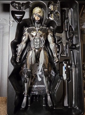 Hot Toys Metal Gear Rising Revengeance Action Figure | eBay