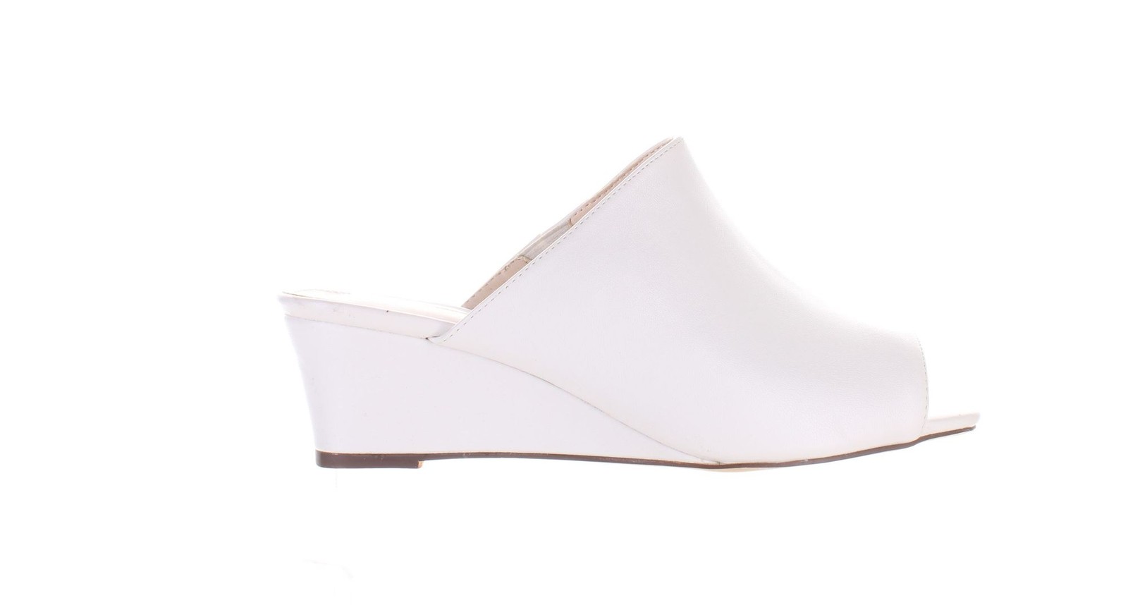Fashion Womens Poppy White Wide Heels Size 7.5 7693264
