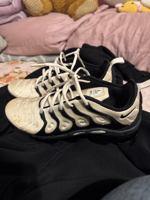 Vapormax plus light wood ore 