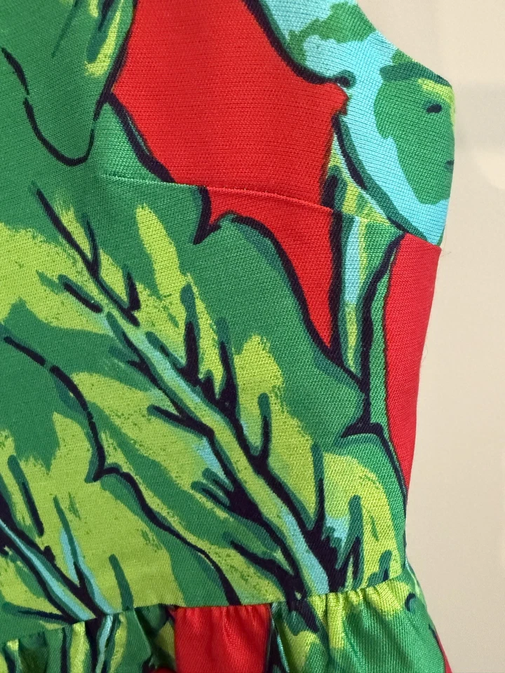 Vestido Vineyard Vines verde/vermelho folha de banana tamanho 5 feriado Natal 3 tamanhos disponíveis - Imagem 3 de 4