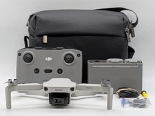 DJI Camera Drone MINI 2 SE Fly More Bundle Kit w/ Bag (EC3038898)