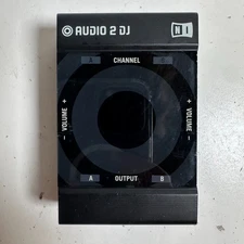 Native Instruments Audio 2 DJ Portable 2-Input/2-Output USB Audio Interface