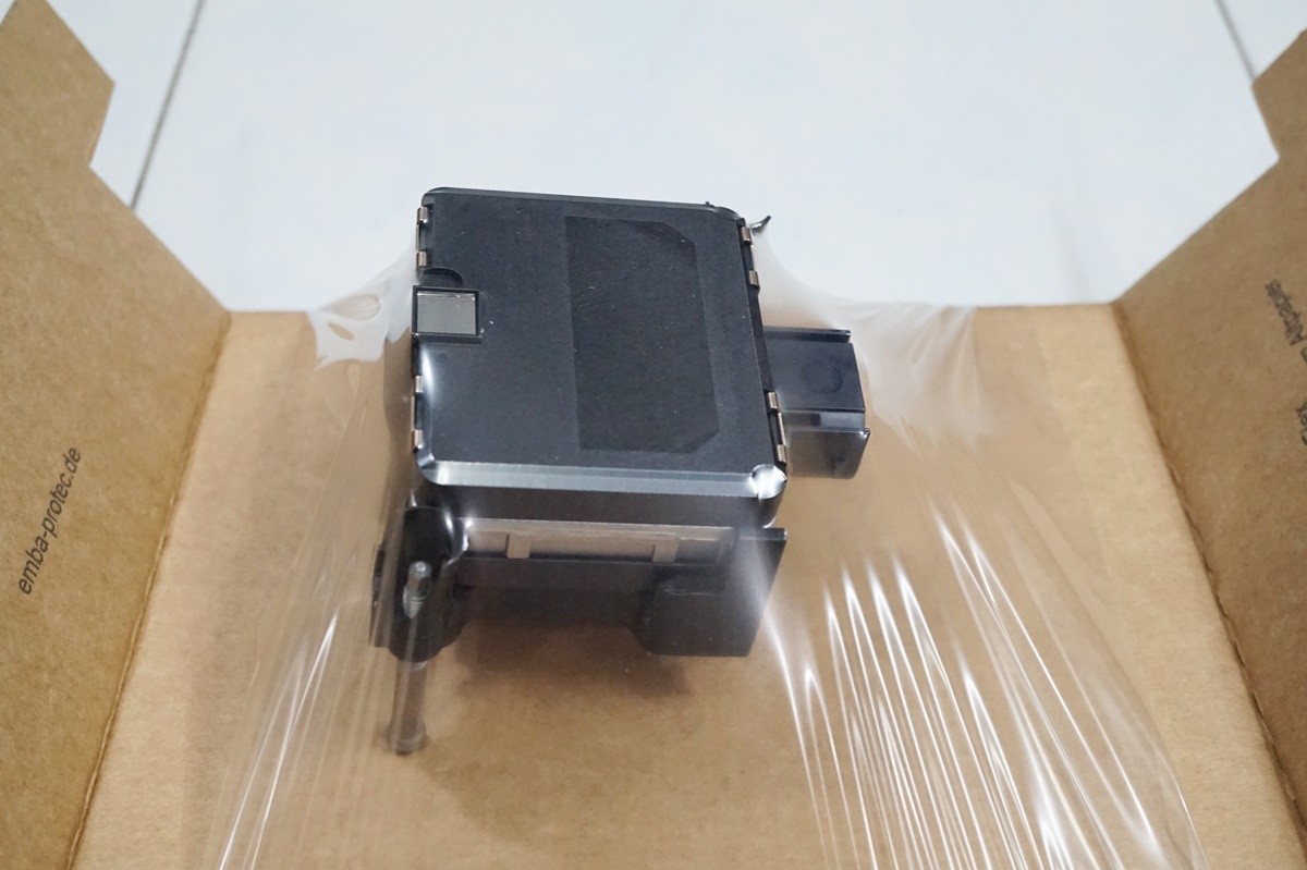 Genuine Mitsubishi Control Unit FWD Collision 8638A105 for