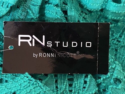 Women's RN Studio by Ronni Nicole Dress Size 10 Emerald Green new #35 - Picture 8 of 9
