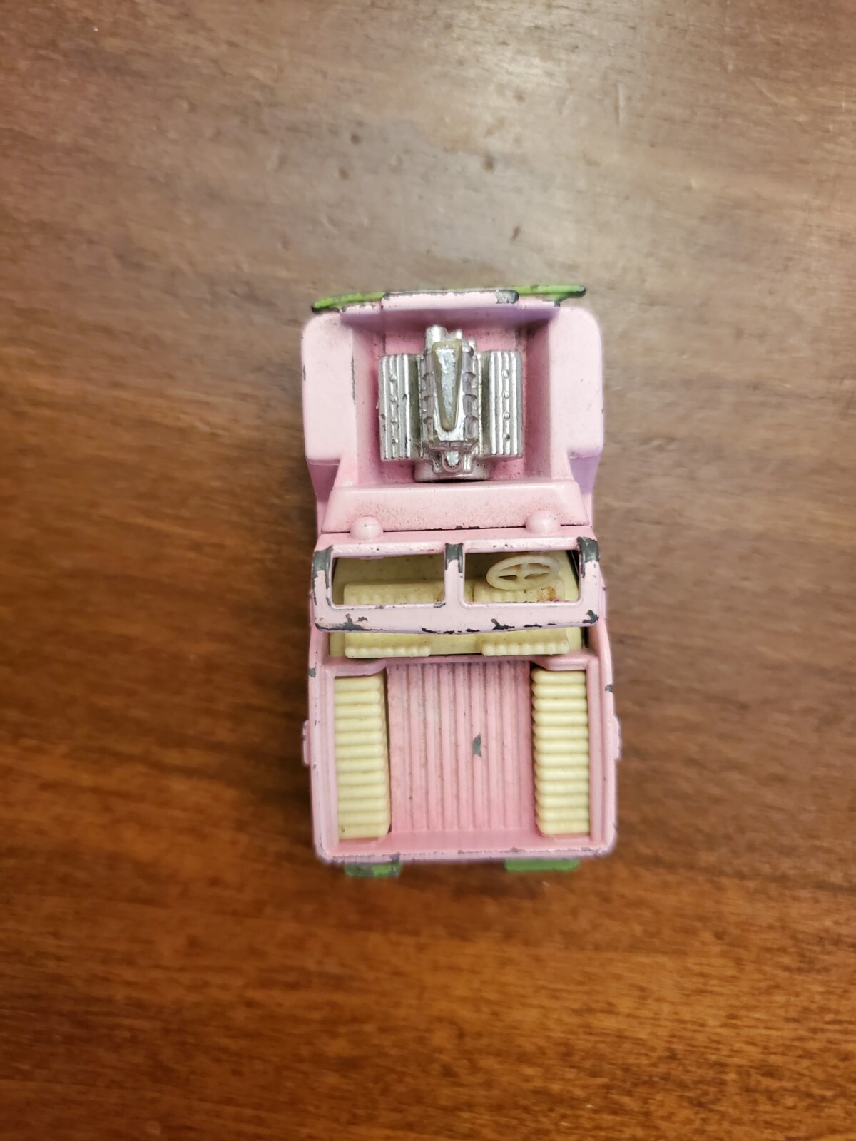 Picture 4 of 5