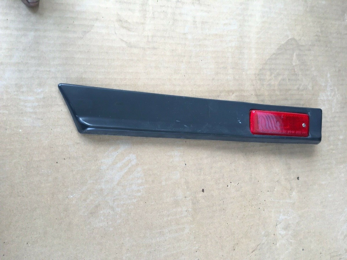 For Nissan 300ZX Driver LH Rear 1/4 Panel Trim Mold Molding & Lens