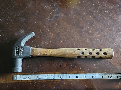 Ampco No. H-20 Beryllium Claw Hammer 20oz. Non Sparking Hickory Handle !!!