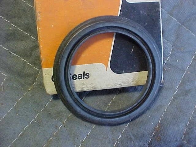 SELLO RUEDA DELANTERA 1973 74 75 76 DODGE CHALLENGE DART PLYMOUTH ASPEN,, 47419 Foto 2 de 3