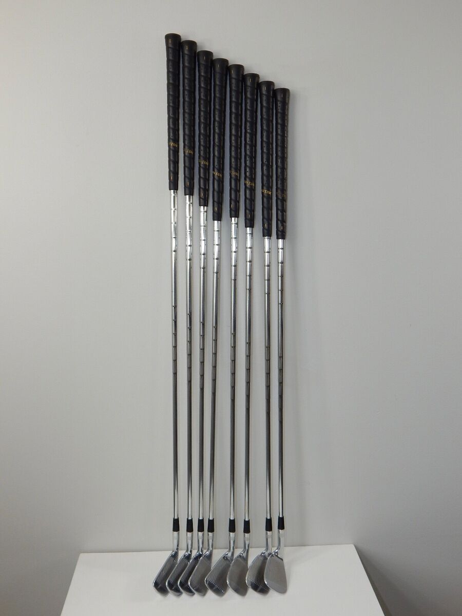 VINTAGE Wilson Tour Blade Ultralite 3- PW Golf Club Iron Set VINTAGE Wilson Tour Blade Ultralite 3- PW Golf Club Iron Set