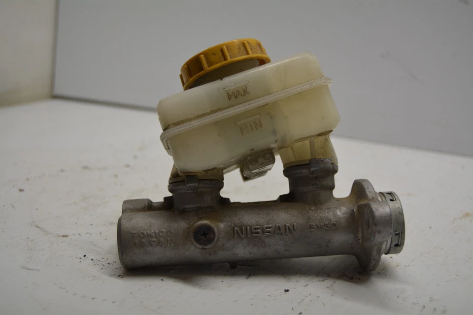 Infiniti Q45 1999,2000,2001 4,1 L 8 cilindros freno cilindro maestro fabricante de equipos originales, 541-58802 Foto 2 de 4