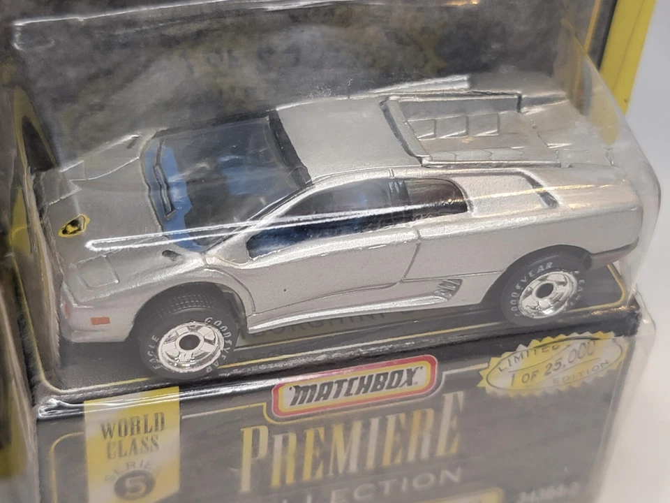 Matchbox 1995 Silver Lamborghini Diablo 1962 Corvette Premier Collection - New - Image 4 of 4