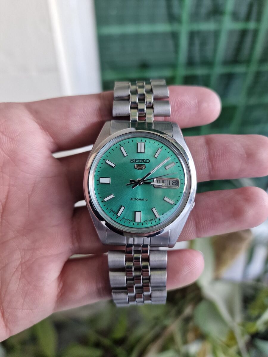 Seiko 5 Sports Green Men's Watch - 7009 for sale online | eBay Seiko 5 Sports Green Men's Watch - 7009 for sale online | eBay
