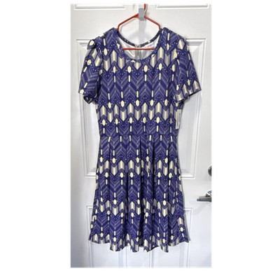LuLaRoe Women's Geometric Knit Knee Length Fit & Flare Dress Purple White 2XL