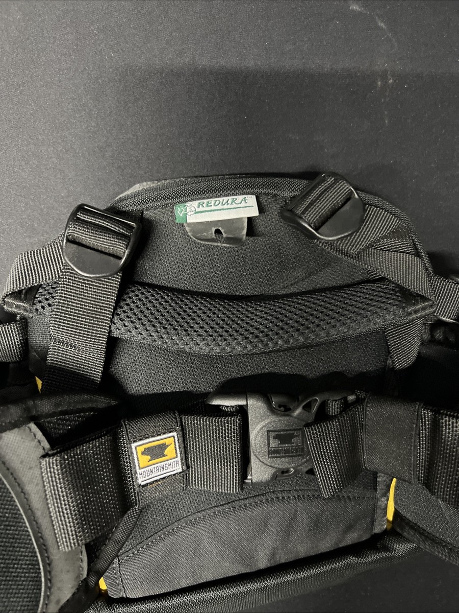 Mountainsmith Swift II Black Lumbar Day Pack Waist Bag Fanny